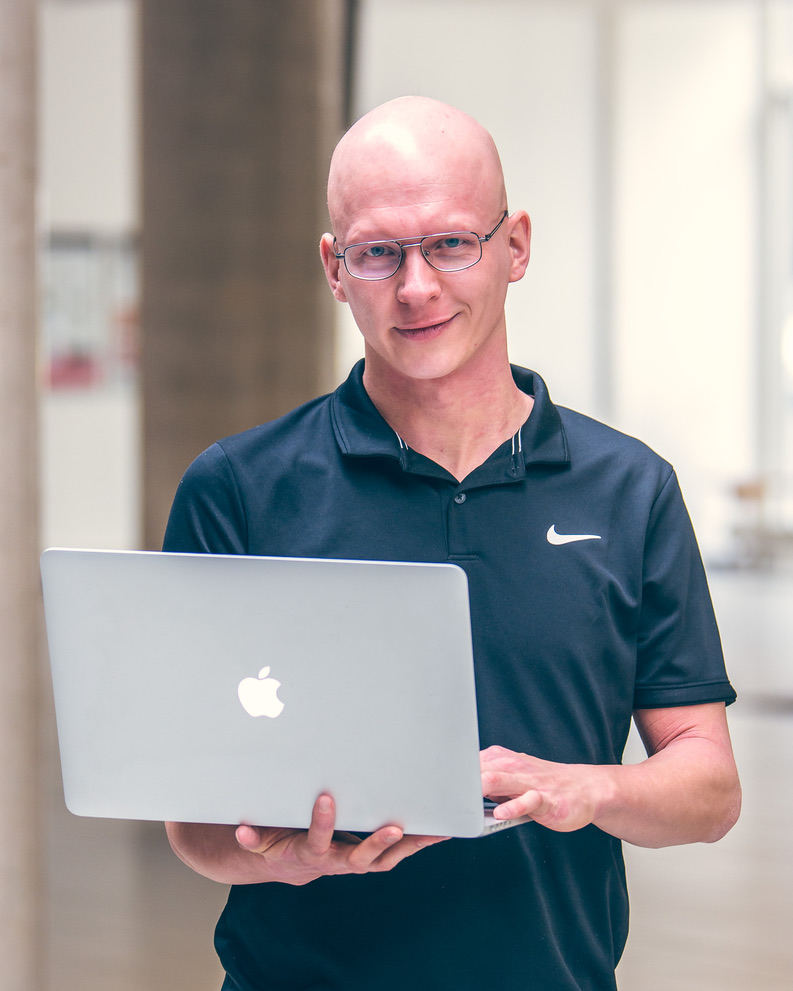 Franz Kohlack mit Laptop